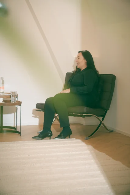 Terapeuta en el centro de tratamiento de anorexia nerviosa de Paracelsus Recovery